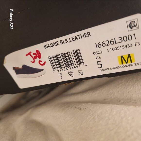 Vionic Black Leather "Kimmie" Slip On Sneakers. NIB. Size 5 - Picture 5 of 11